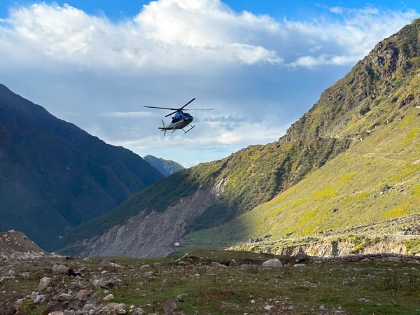 Do Dham Yatra By Helicopter